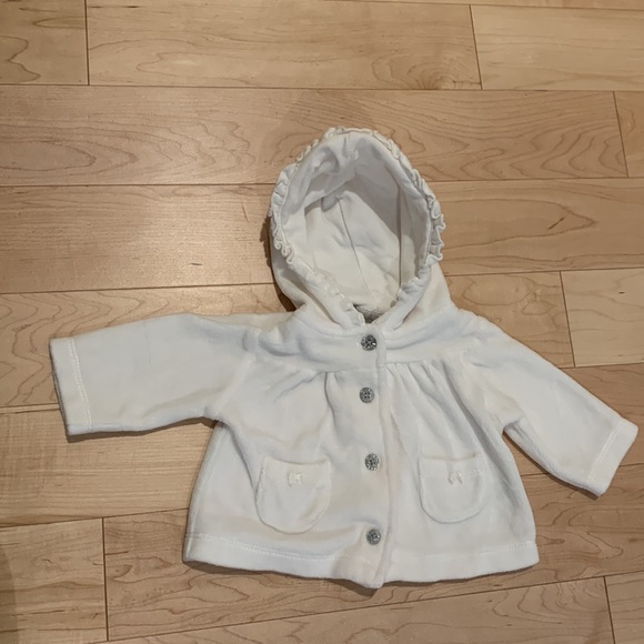 Carters jacket and pants set (white)- size newborn - Picture 2 of 9